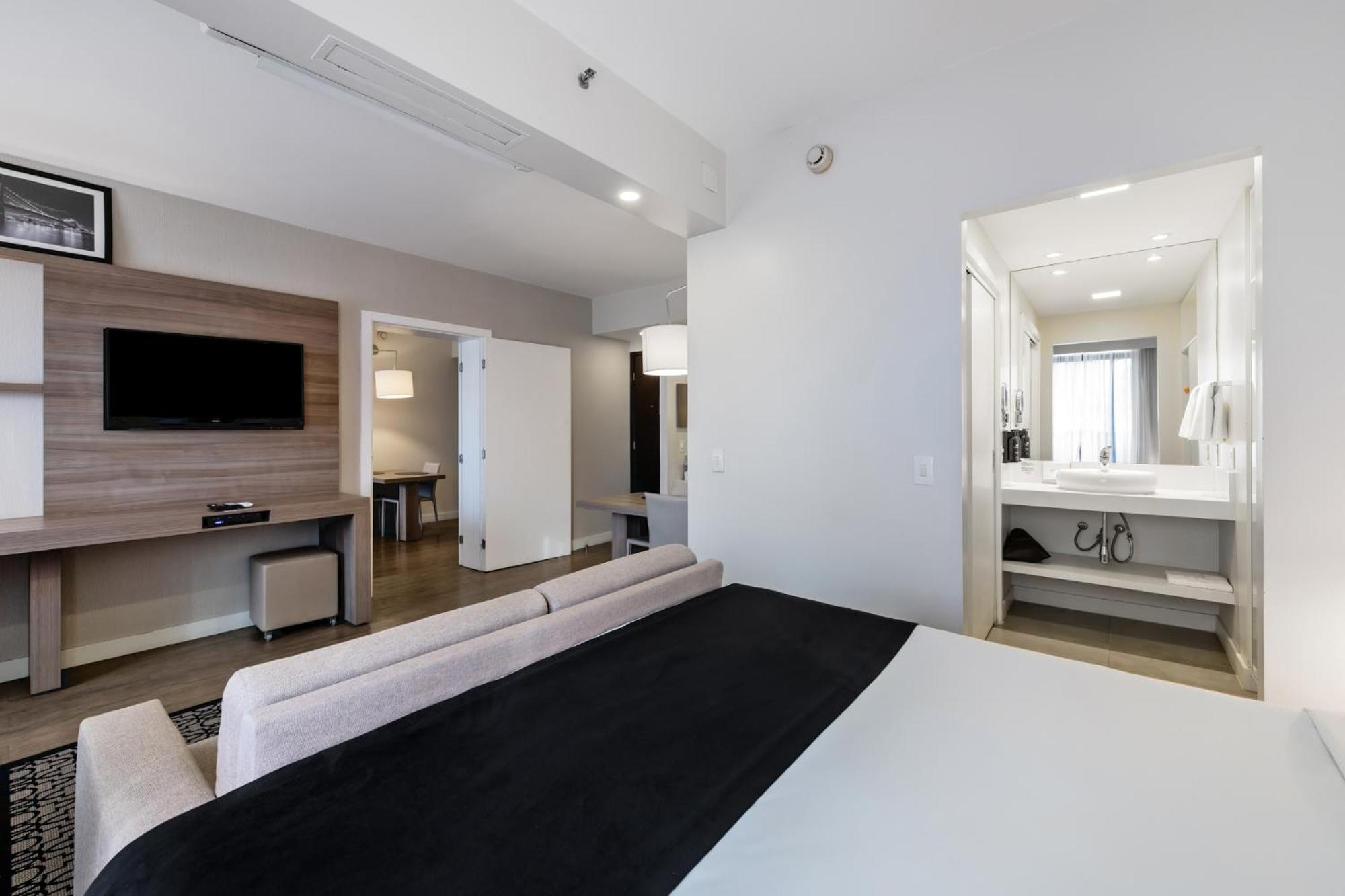 Staybridge Suites Sao Paulo By Ihg מראה חיצוני תמונה
